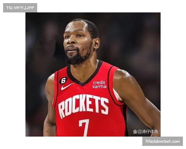 杜兰特在比赛中被放空，申京难掩惊讶并引发热议